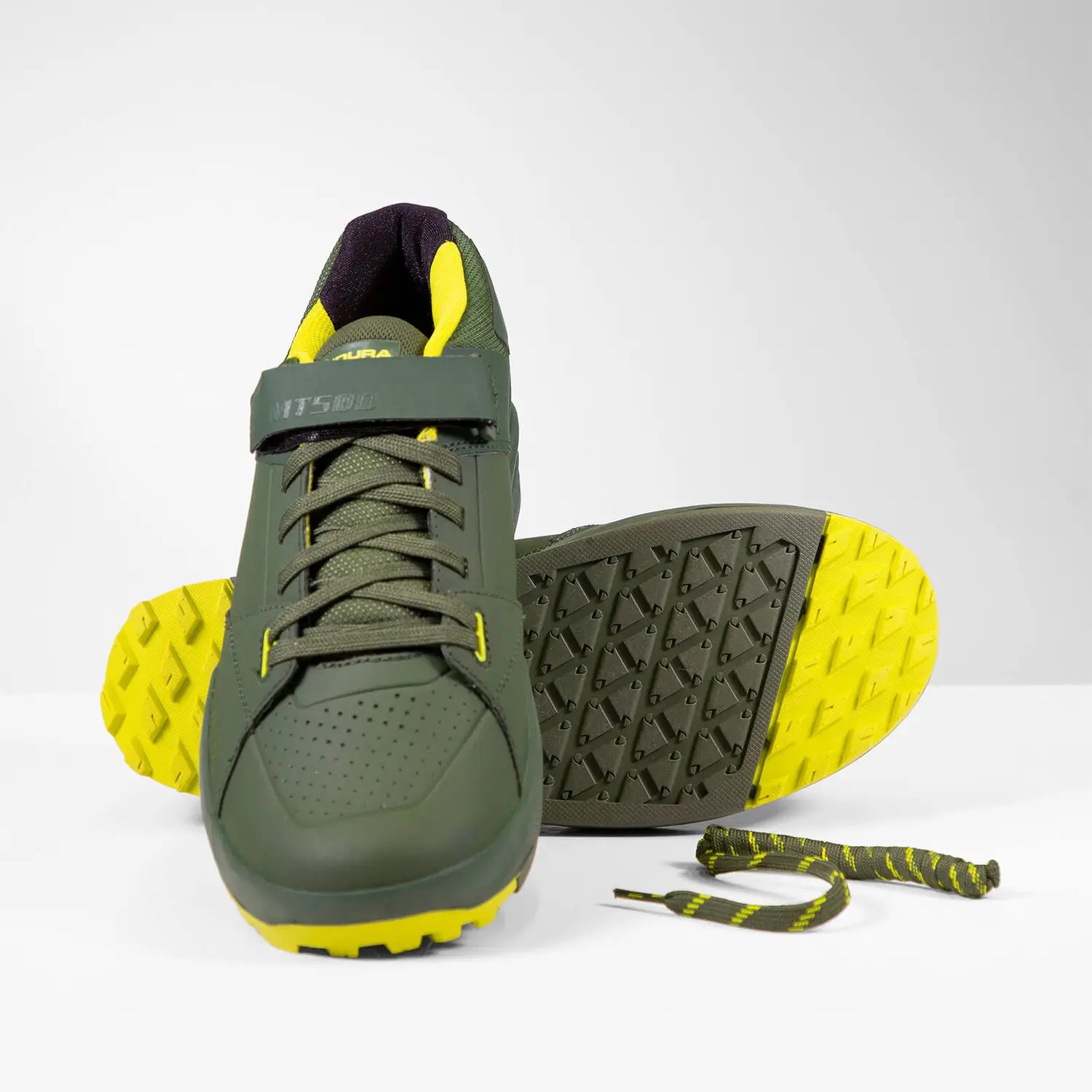 Chaussures VTT Imperméables Endura MT500 Burner Flat - Homme - Semelle StickyFoot - Confort Et Adhérence Par Tous Temps