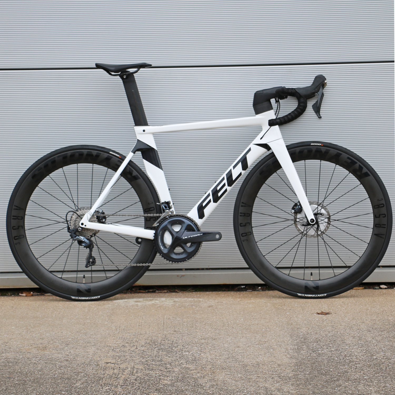 Felt AR Advanced Ultegra Road Bike Ex Display Merlin Cycles