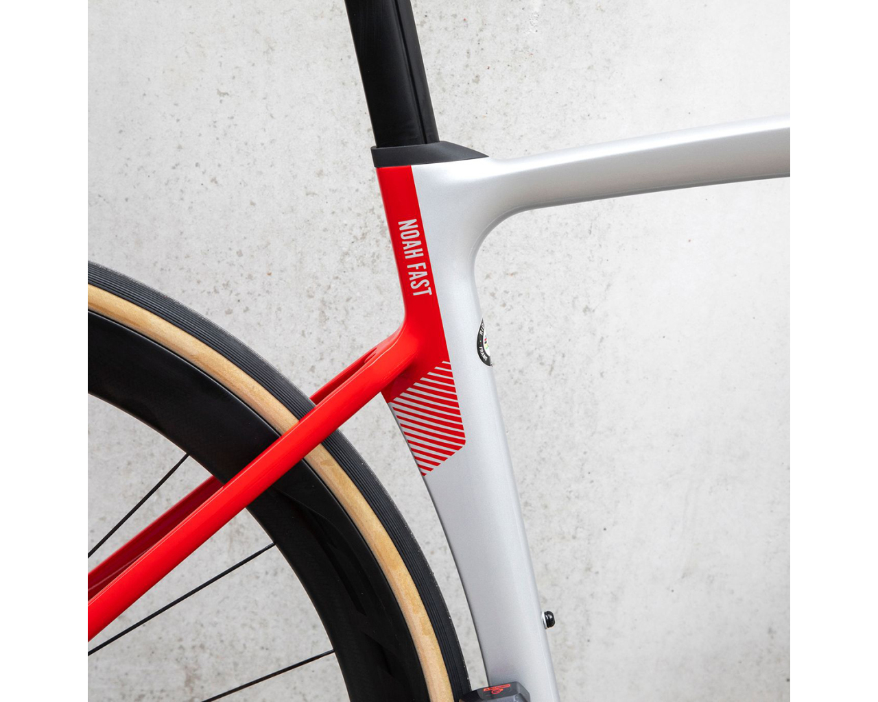 Ridley Noah Disc Ultegra Carbon Road Bike 2023 Merlin Cycles