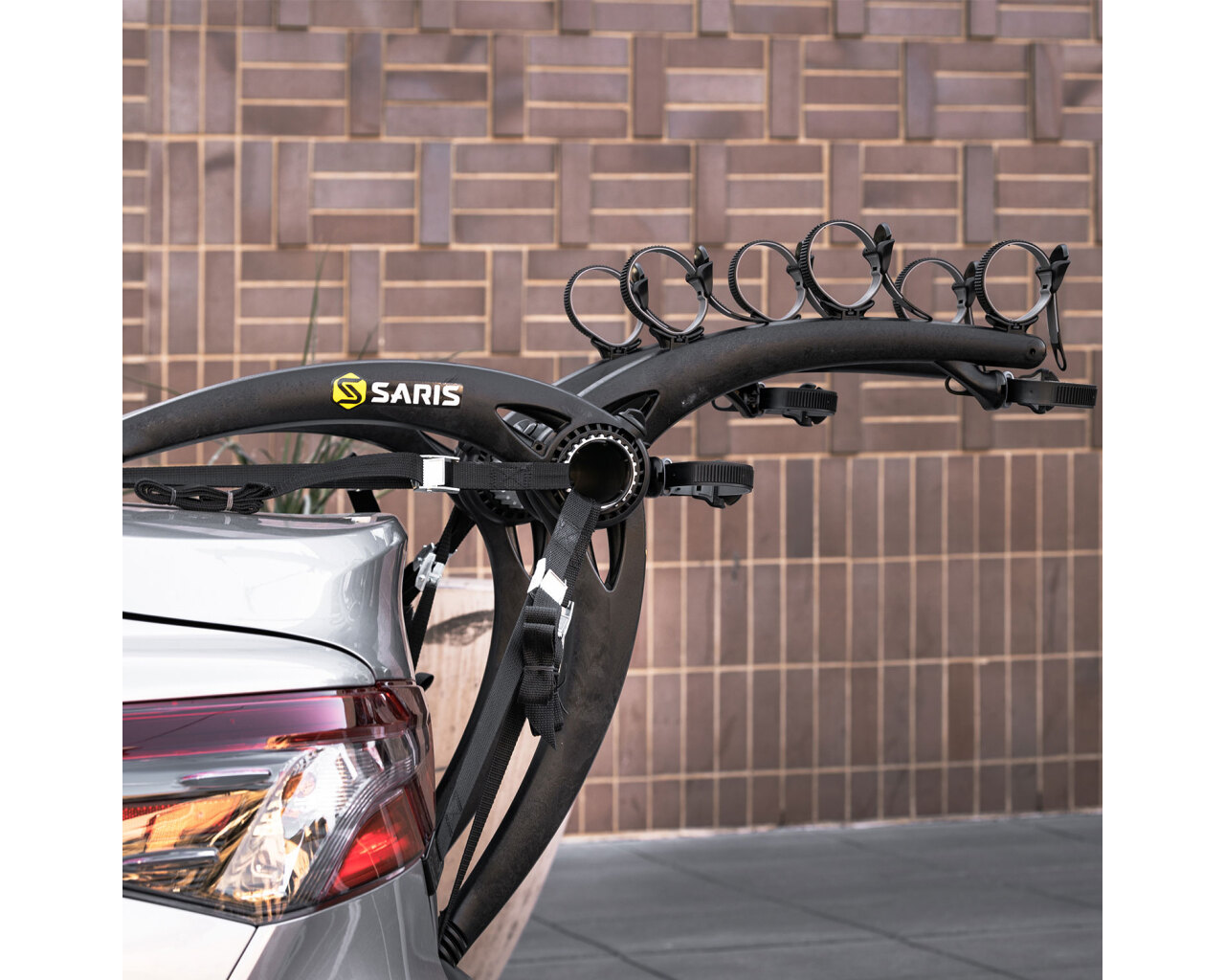 Car Rack Venice Saris Bones 3-Bike Car Rack | Merlin Cycles