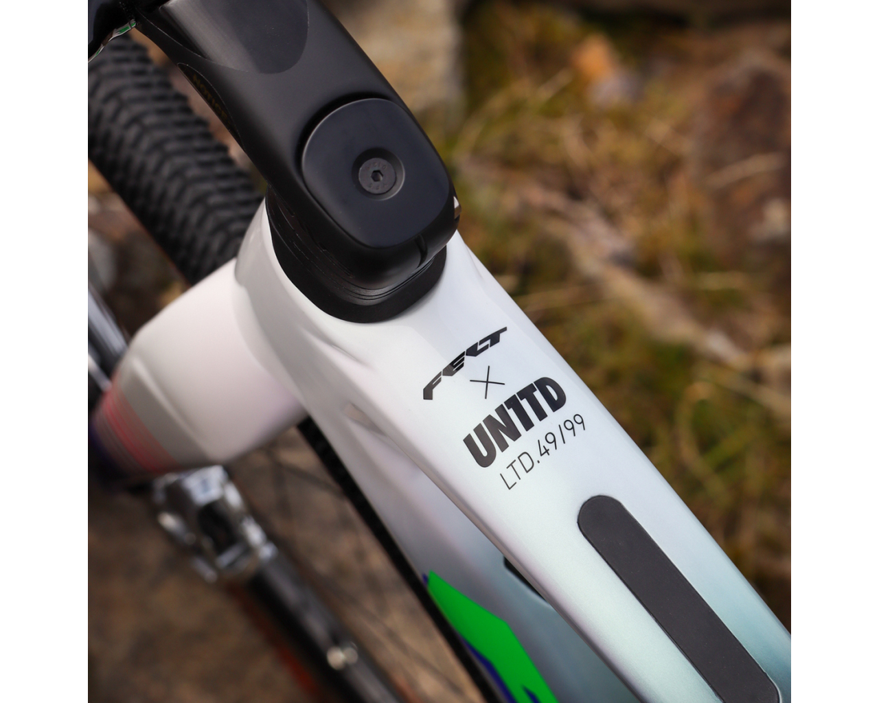 Felt Code Felt Breed FRD UN1TD LE Red XPLR Carbon Gravel Bike - Limited Edition ...