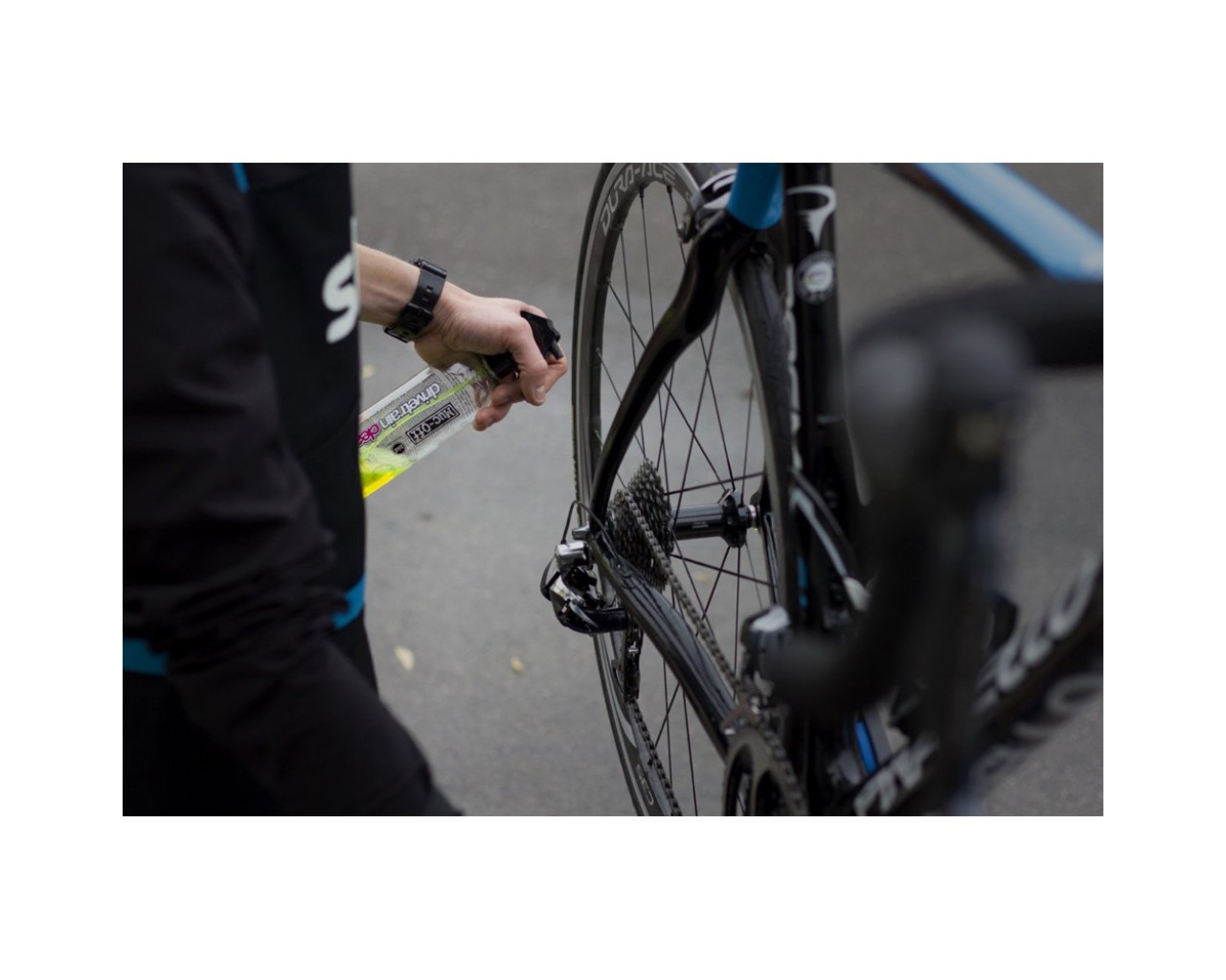 MucOff Drivetrain Cleaner 500ml (Capped & Triggered) Merlin Cycles