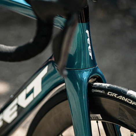 FELT AR3 ロードバイク カーボンフレーム 700C FELT AR3 ロードバイク カーボンフレーム 700C エアロロードバイク