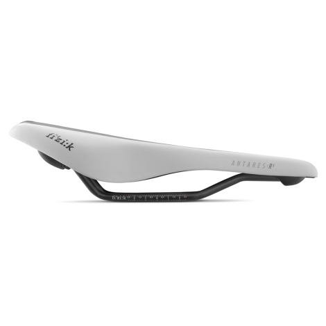 fizik road bike saddle