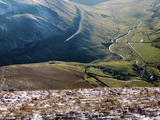 "Dalveen Pass from Cold Moss" by Scothill - Own work. Licensed under Creative Commons.