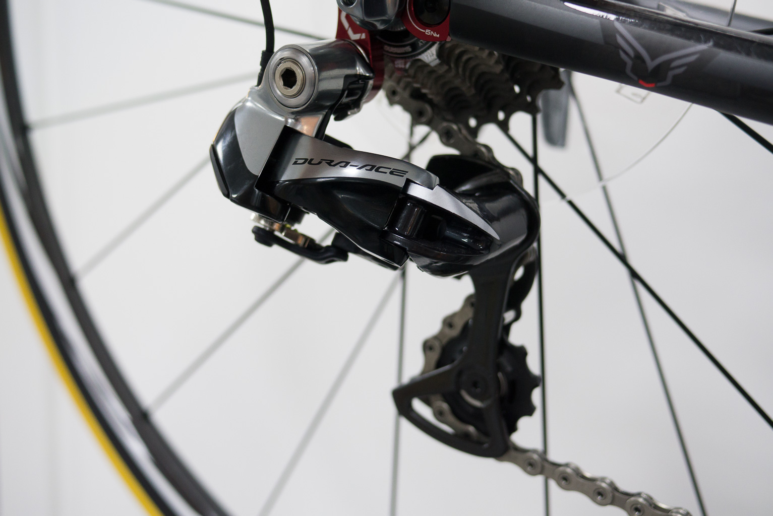 electric derailleur