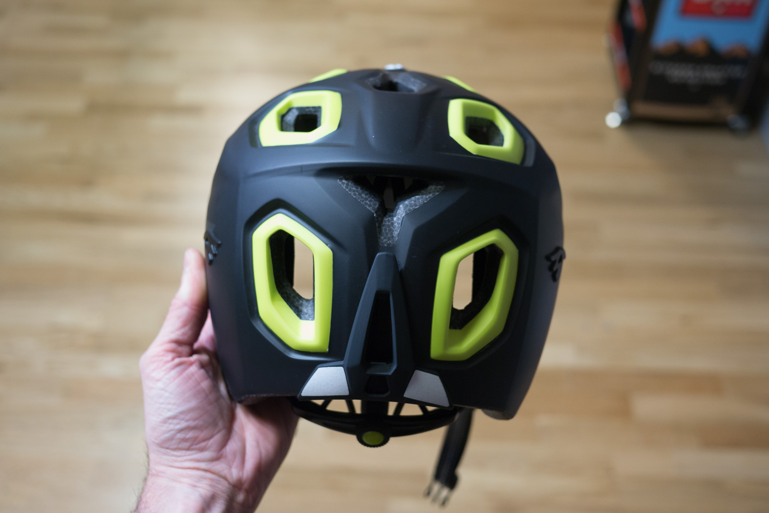 Buyers guide to mountain bike helmets - Merlin Cycles Blog