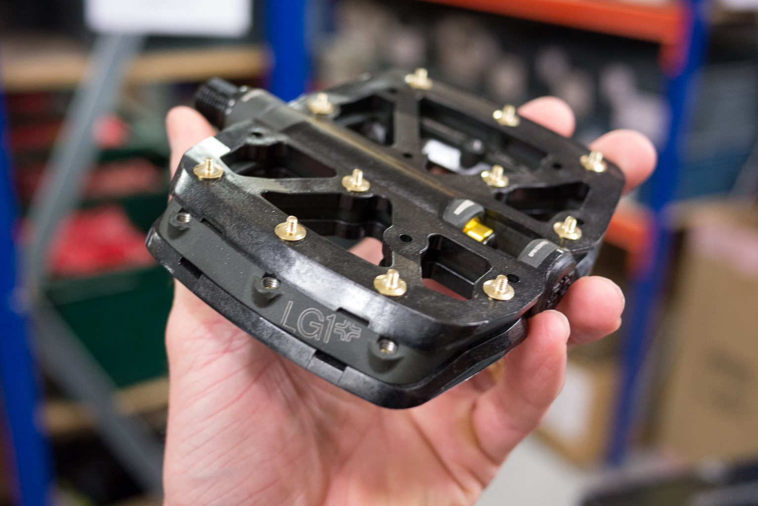 Buyers guide to MTB flat pedals Merlin Cycles Blog